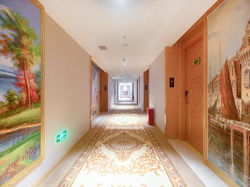 Vienna International Hotel Haikou West Bus Station エクステリア 写真